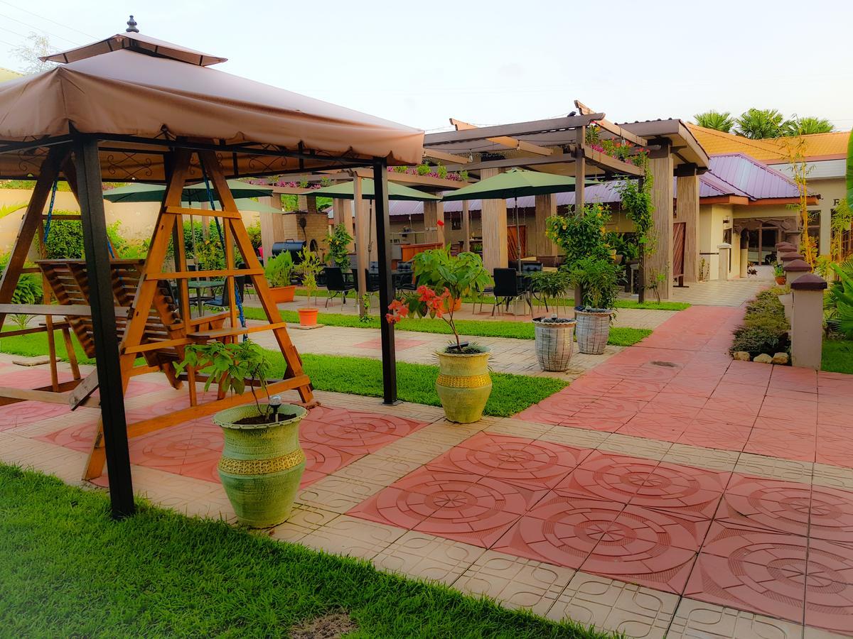 Sweet Garden Hotel Kumasi Kültér fotó