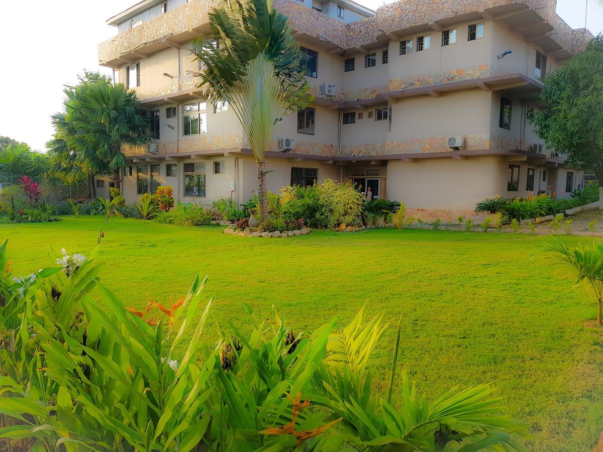 Sweet Garden Hotel Kumasi Kültér fotó